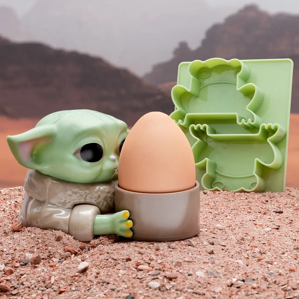 The Mandalorian Baby Yoda Egg Cup with Toast Cutter